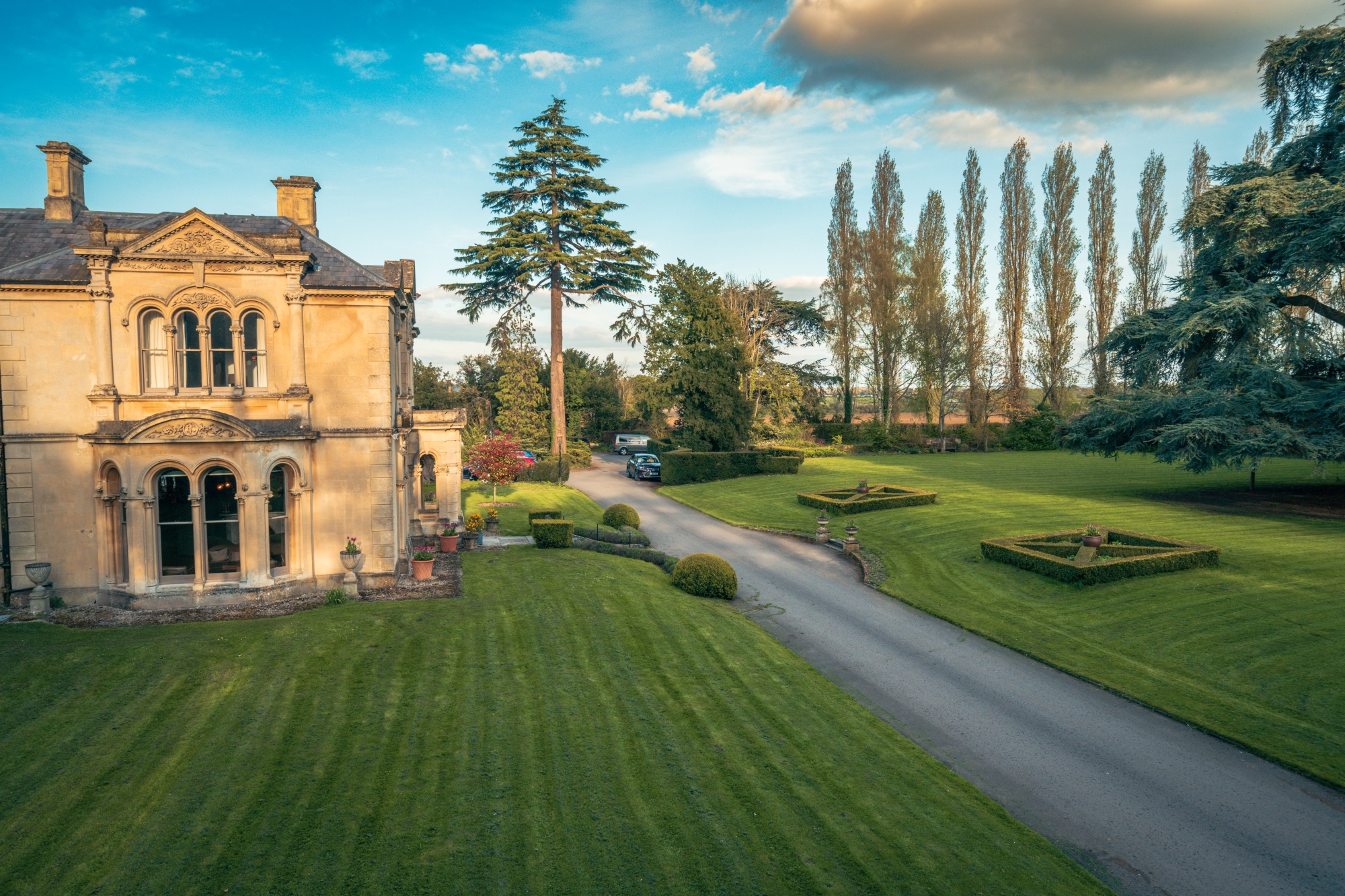 Beechfield house and garden